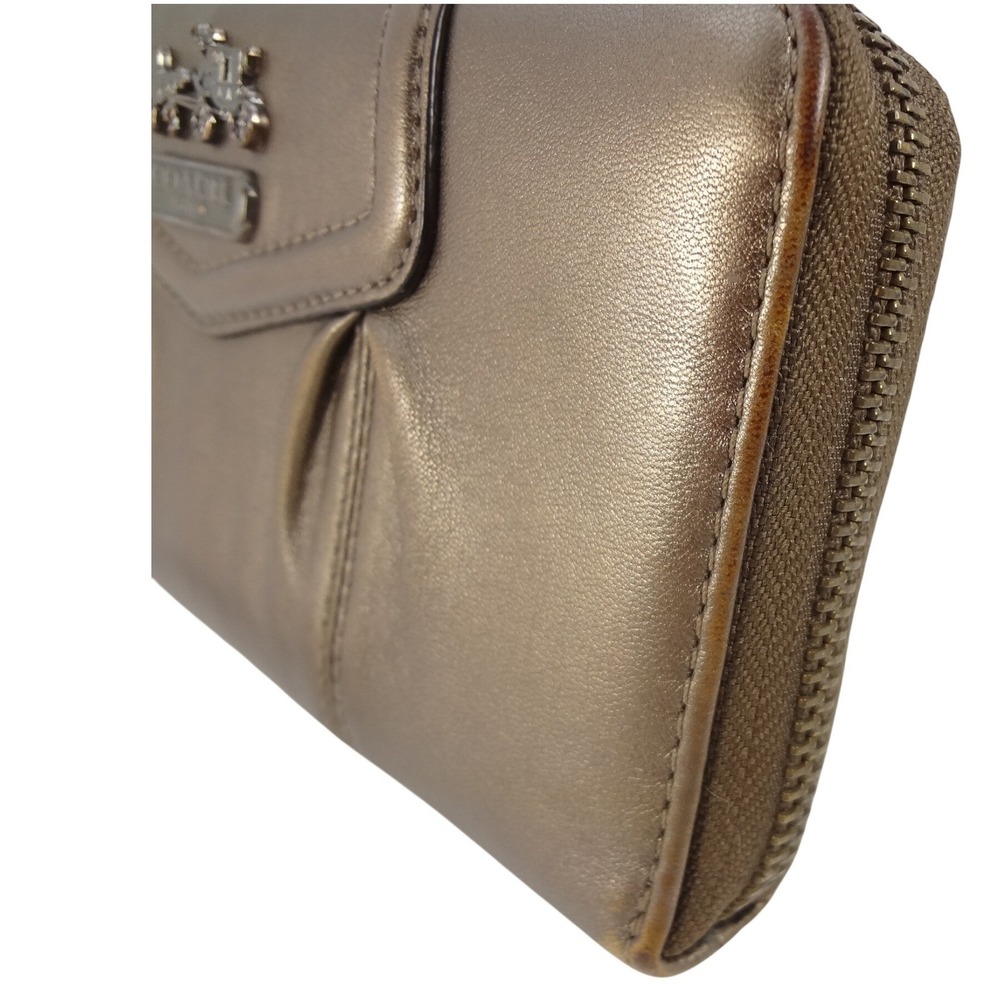 Coach Madison Pleated Zip Around Wallet Bronze Metallic Leather Horse & Carriage - Picture 4 of 6